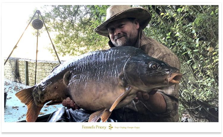 Quarry Bank Carp Fishery in France