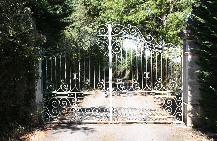 The famous gates to Quarry Bank Fishery, France